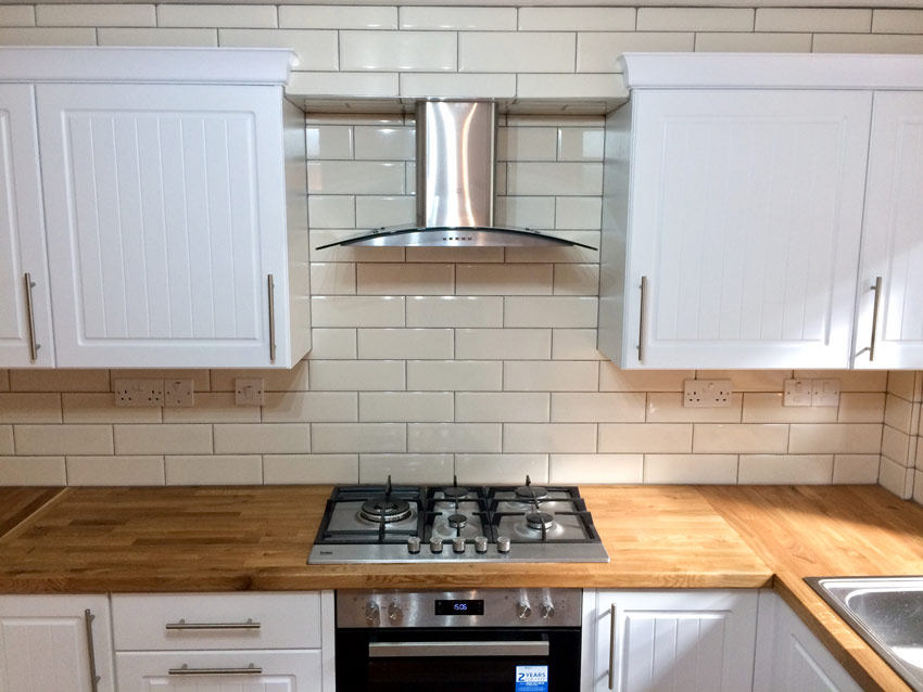 kitchen hob, cooker and extractor